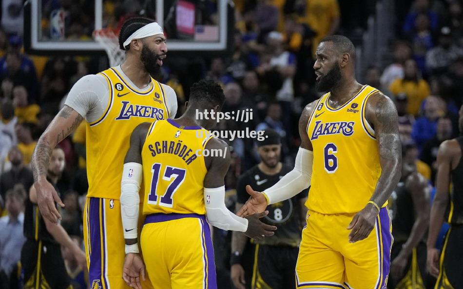 NBA季后赛开战！湖人vs勇士谁能笑到最后？